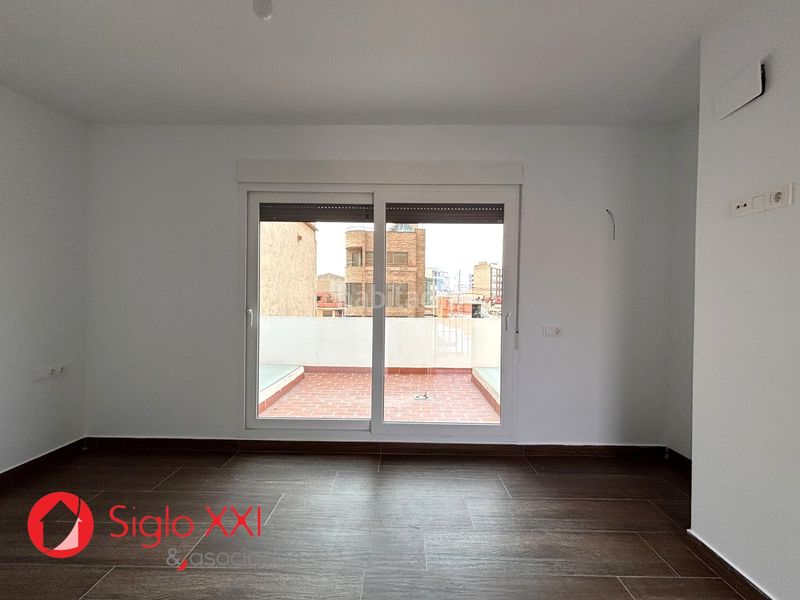 Foto 1c39d15d-98a4-46ea-a51d-83491670f5a8. Casa amb calefacció aparcament a Centro Almazora / Almassora