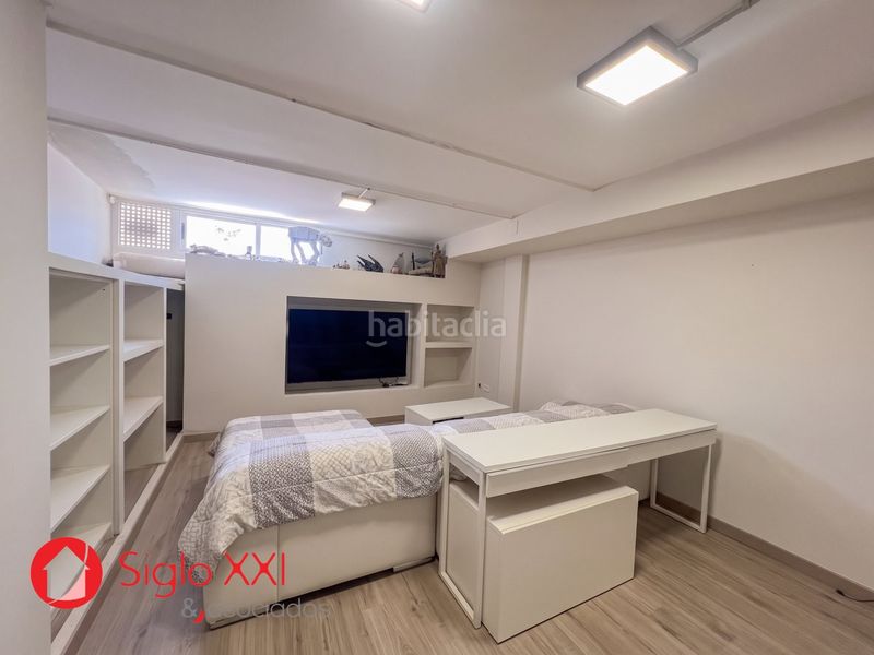 Foto e2fde289-1cd1-4f0f-9ff4-63b6f81ac18b. Casa adossada amb calefacció aparcament a Centro Almazora / Almassora