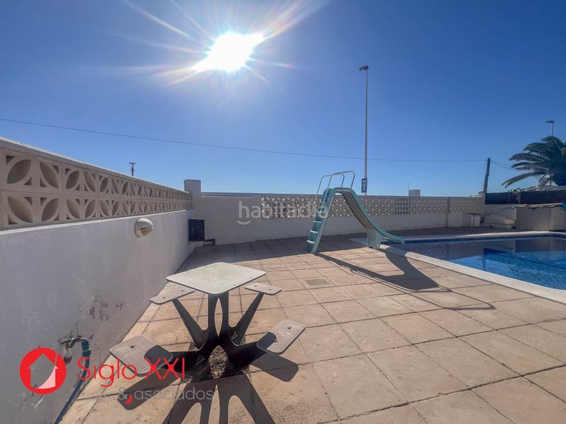 Foto 4d96948f-b08c-4fc7-8536-cfbd06c9b14d. Casa adossada amb calefacció aparcament piscina a Almazora / Almassora