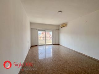 Appartement à Nules. Piso de 4 habitaciones con balcón en nulesvivienda amplia y lumi
