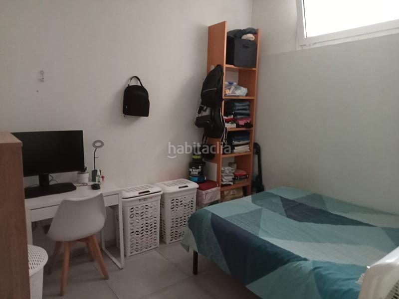 Foto a592f4d0-3197-4c05-8e58-9a81945a1c6c. Piso vivienda con inquilinos en Llefià Badalona