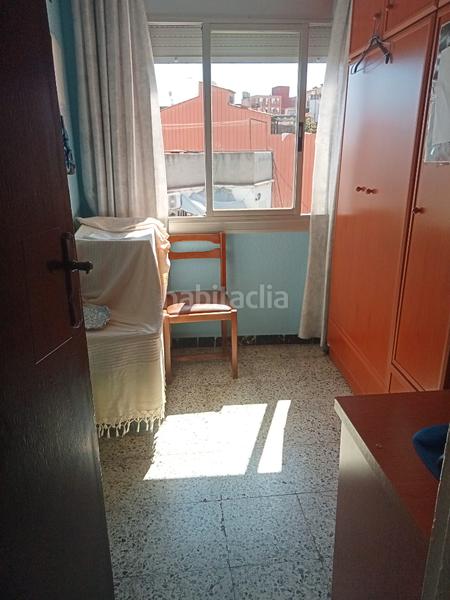 Foto 144eb598-2ffd-4fe1-b434-8fb58e302928. Piso 3 dormitorios junto al metro en Llefià Badalona