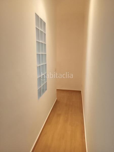 Foto d18509cf-00ec-4168-92e3-9430bc408717. Pis a Sant Crist Badalona