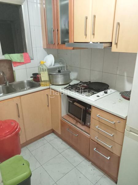 Foto dcb25dcb-9c54-4655-8dc9-6b3abea9be0d. Piso en carrer de juan valera 54 zona la salud en Badalona