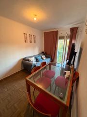 Piso  Carrer de tàrrega. Zona bon pastor