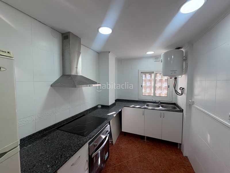 Foto a32d3489-c6a7-41df-b051-a88319fa97ee. Pis a La Salut Badalona
