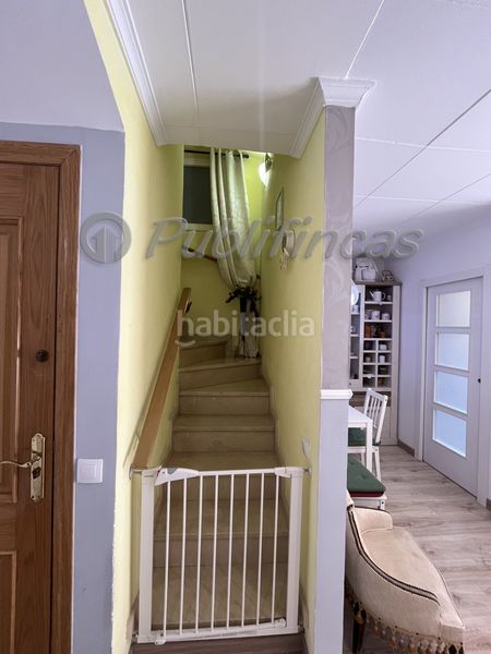 Foto 642a140c-b309-4537-baac-15df5d748769. Casa adossada amb calefacció aparcament a Llefià Badalona