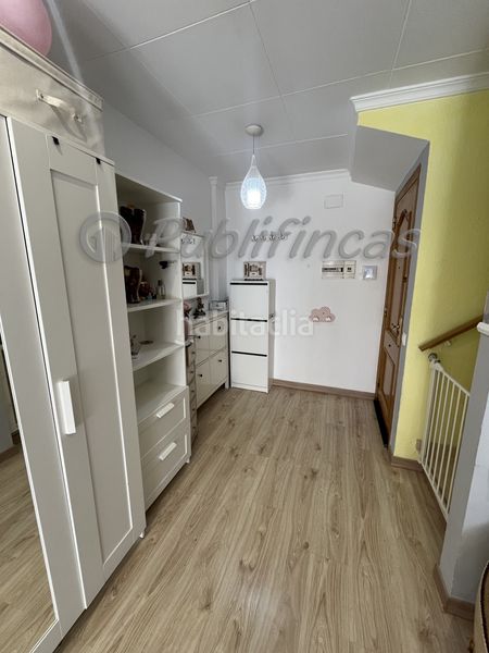 Foto c745a3a3-29a3-4a23-b92d-a7e9c5b57fac. Casa adossada amb calefacció aparcament a Llefià Badalona