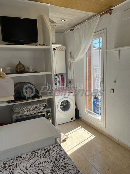 Foto ce781072-1ee9-474c-9b94-31d2d0e52297. Casa adossada amb calefacció aparcament a Llefià Badalona