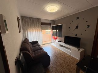 Etagenwohnung  Carrer ample. Piso en llefia