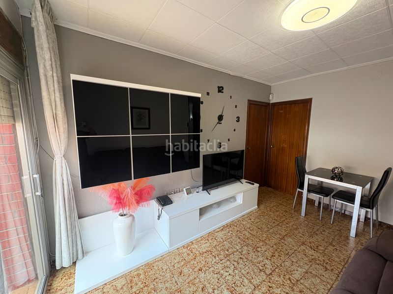 Foto be136977-5e5a-4a53-8e38-1c06ad262b00. Pis a Llefià Badalona