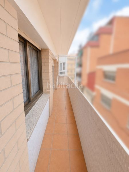 Foto ee9374ac-f150-4b31-b855-0251dd327a3c. Pis a Llefià Badalona