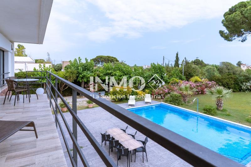 Foto 43c9a604-8795-4dcd-804e-ceeca17629f2. Casa impresionante villa privada a metros de cambrils con piscina privada, apartamento privado y terreno de casi 1700m2 a 1 km del mar. en Vinyols i els Arcs