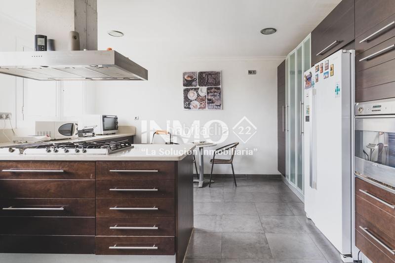 Foto 9e7f7a4d-12fc-46e6-ba98-6bd9921f7f00. Casa impresionante villa privada a metros de cambrils con piscina privada, apartamento privado y terreno de casi 1700m2 a 1 km del mar. en Vinyols i els Arcs