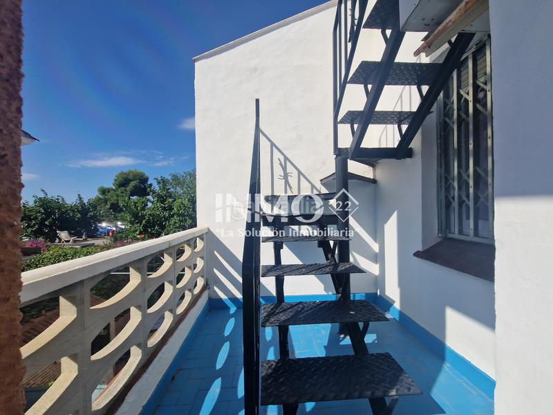 Foto 625fefd1-b138-4fa1-8ede-f910347ff4a4. Casa adossada amb xemeneia aparcament a Cambrils platja Cambrils