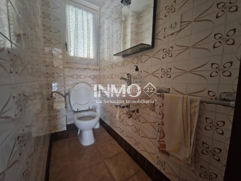 Foto b3151a78-2b22-4350-bc89-b4d9d7a9f560. Casa adossada amb xemeneia aparcament a Cambrils platja Cambrils