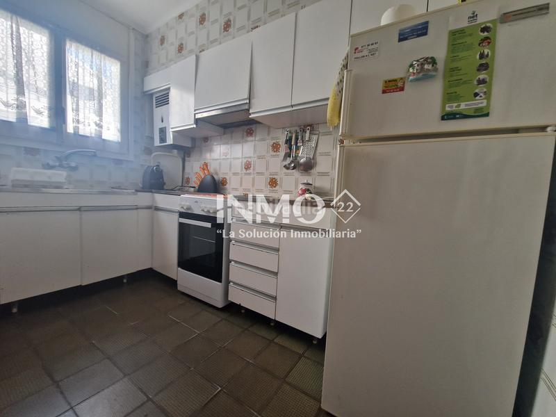 Foto db0353f3-75c6-468f-952f-a647aab9379c. Casa adossada amb xemeneia aparcament a Cambrils platja Cambrils
