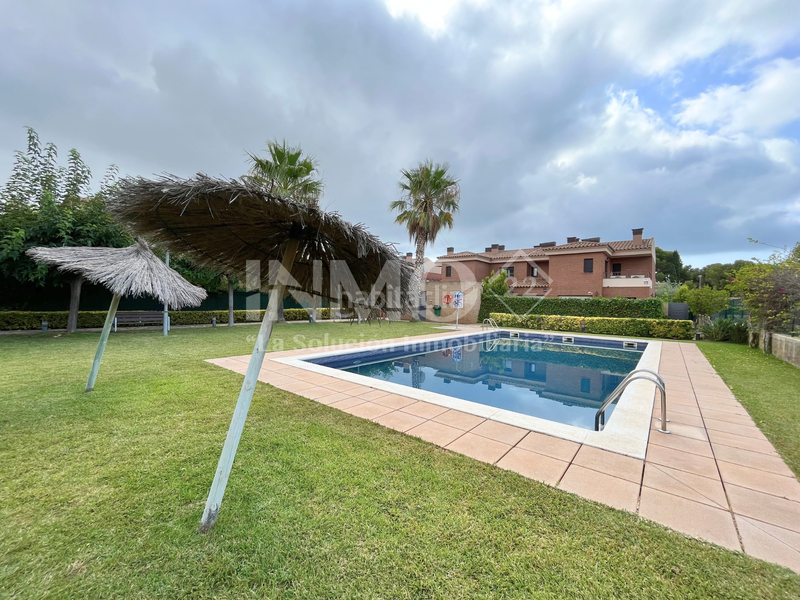 Foto 7c05bafb-5eb5-48c9-9bc7-461686937033. Casa  seminueva en la llosa, amueblada, con garaje y jardín privado y con piscina comunitaria en Cambrils