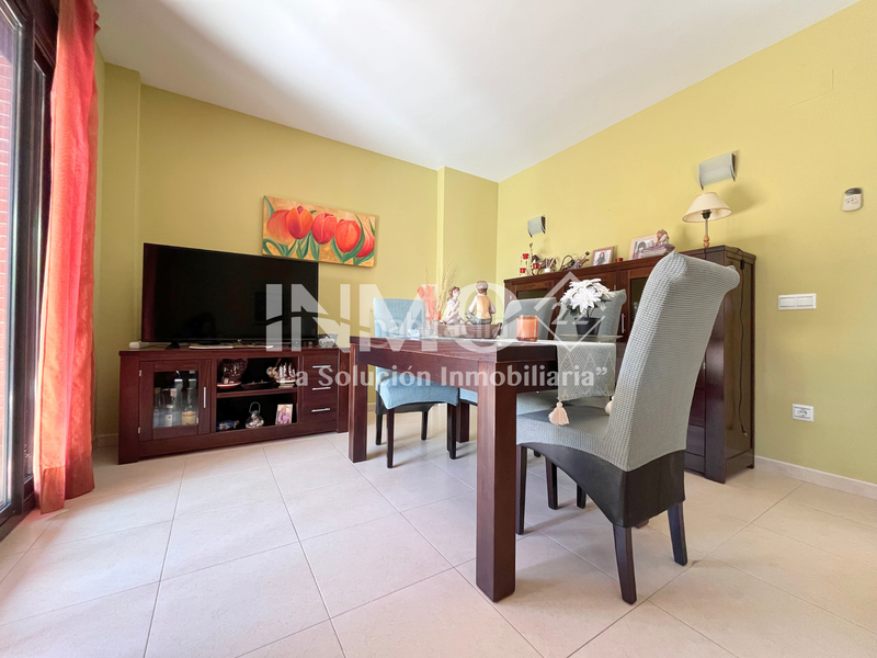 Foto b6c9d574-cf38-4050-b1e4-1319fdd9159a. Casa  seminueva en la llosa, amueblada, con garaje y jardín privado y con piscina comunitaria en Cambrils