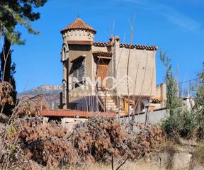 Maison  Urbanitzacio portugal. Finca no hipotecable para reformar con 1600m2 de terreno en la u