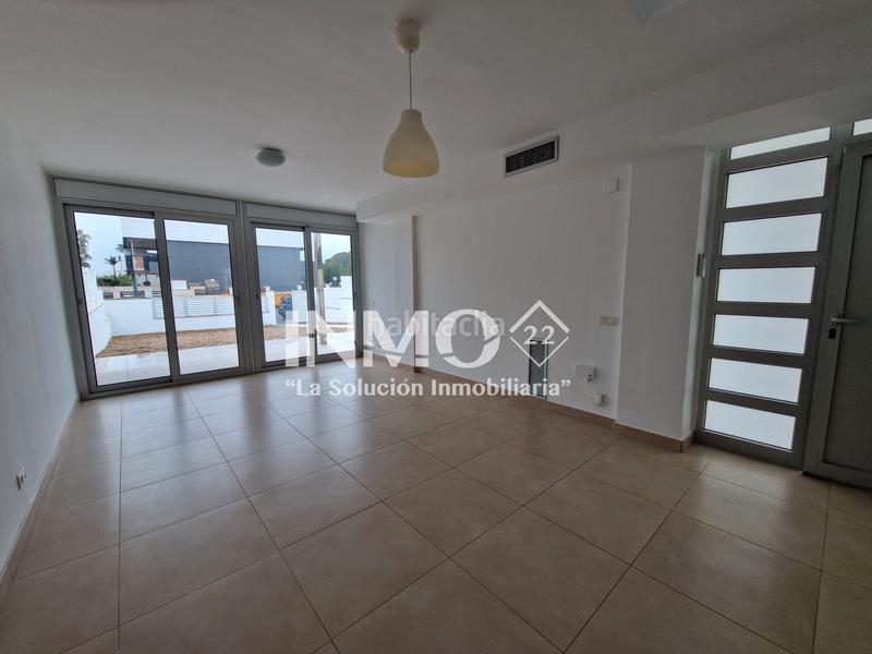 Foto 5afc5dbb-75a0-4397-94fb-4b4389a33b19. Casa aparellada amb aparcament piscina a El Dorado Platja Cambrils