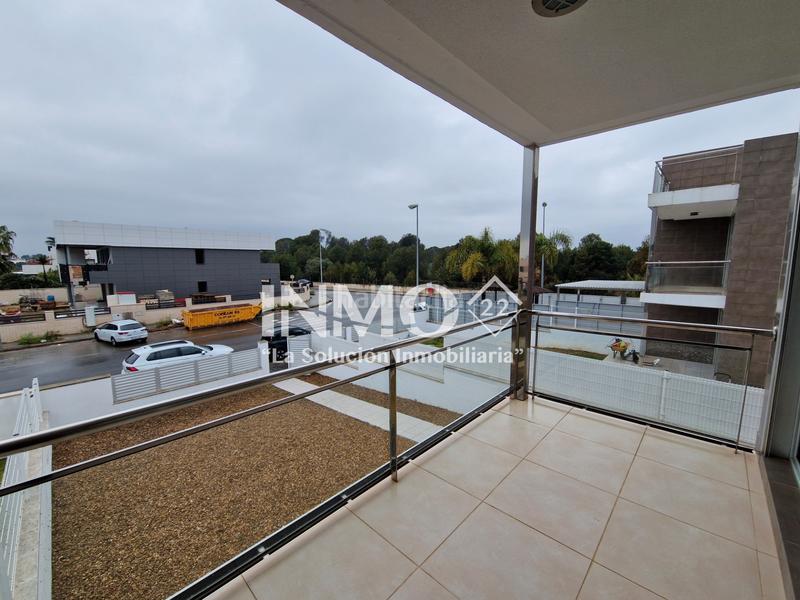 Foto fa5901d6-26f0-4dd9-938a-54bff5e56bd7. Casa aparellada amb aparcament piscina a El Dorado Platja Cambrils