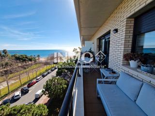 Penthouse  Avinguda horta de santa maria. Ático con espectaculares vistas a mar, completamente reformado,
