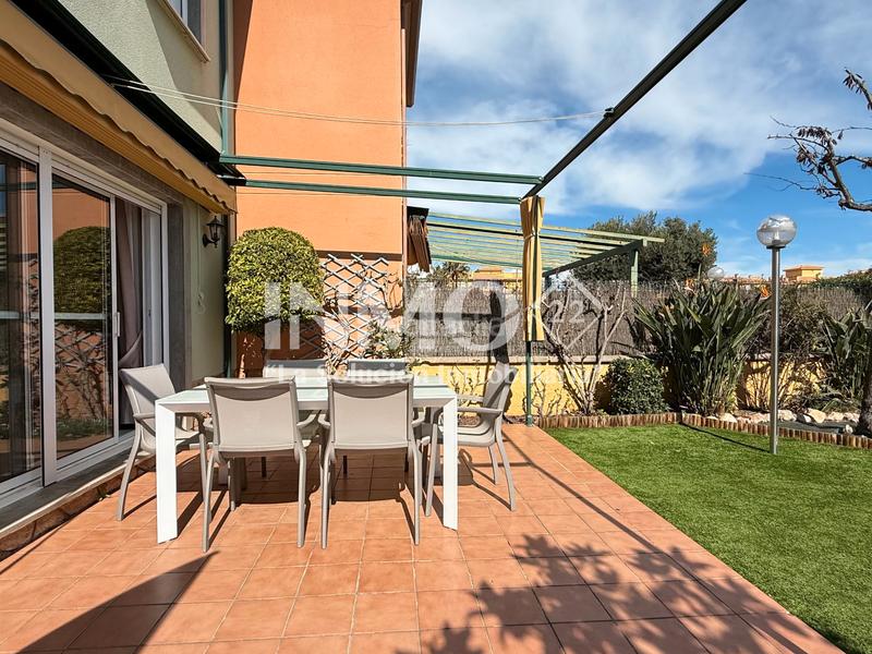 Foto 9fd1d056-7d1c-4eb7-a868-366b07e9030f. Maison avec chauffage parking piscine dans Platja de Mont-roig Mont-roig del Camp