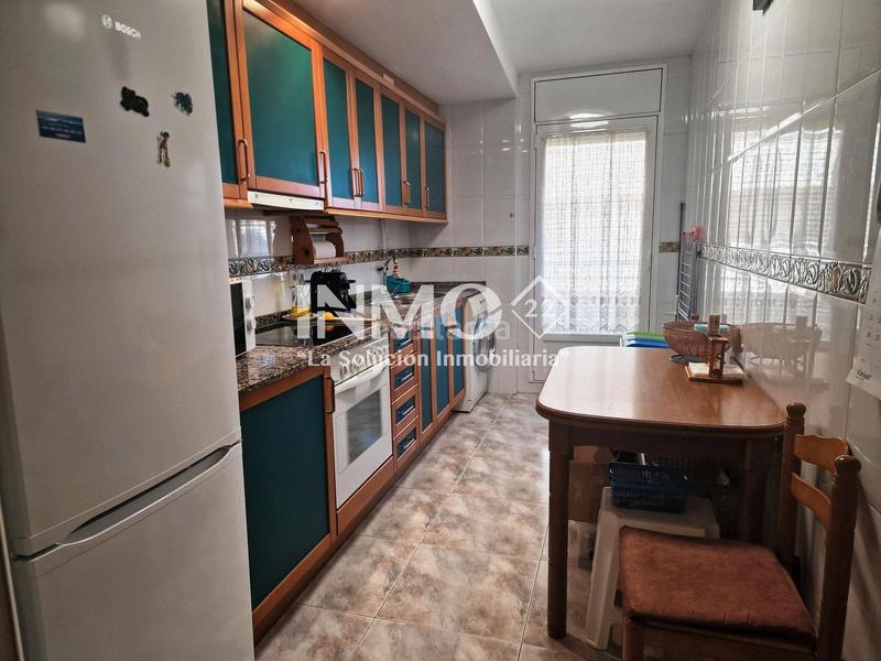 Foto 294f9b8a-5a28-48f7-bb24-d48d7f15b8bf. Apartamento ¡tu nuevo hogar te espera junto al mar! tres habitaciones con vista a mar, piscina comunitaria y aparcamiento privado en Cambrils