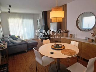 Maison jumelée  Carrer grimpola. Pareado a 400m del mar, reformado y con jardín privado y barbaco