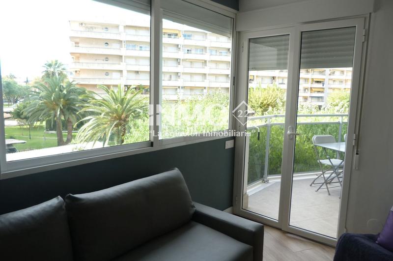 Foto 61890e26-f111-43fa-a4af-7e8958a3459c. Apartament amb piscina a Plaça Europa - Port Aventura Salou