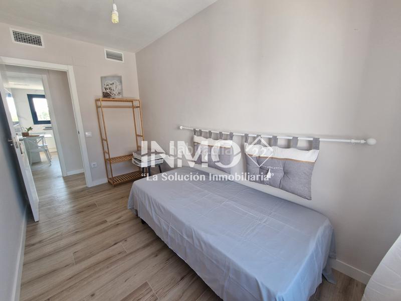 Foto cd742d17-4b86-4783-be66-ad7a2bbd289c. Piso  de 4 habitaciones con reforma completa en la llosa, jardín privado, terraza y vistas. en Cambrils