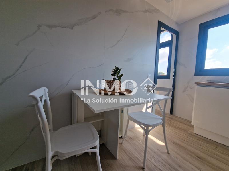 Foto db8f7d52-83ab-48ba-95e7-81efa6a0f49e. Piso  de 4 habitaciones con reforma completa en la llosa, jardín privado, terraza y vistas. en Cambrils