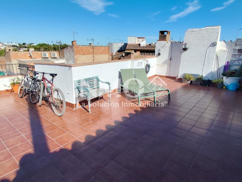 Foto d2dd8330-14aa-4db2-afdb-74a3118d338c. Dachwohnung mit kamin heizung in casc antic - nou Cambrils Cambrils