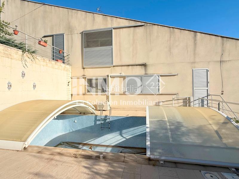 Foto 0ac236cf-2e7c-4c8b-824c-11936908376a. Miete haus mit kamin heizung parking pool in Riudecanyes