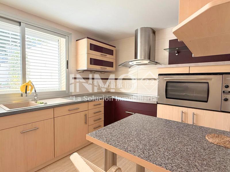 Foto 417fe12f-c59c-4fd7-915b-9b503abe4616. Miete haus mit kamin heizung parking pool in Riudecanyes