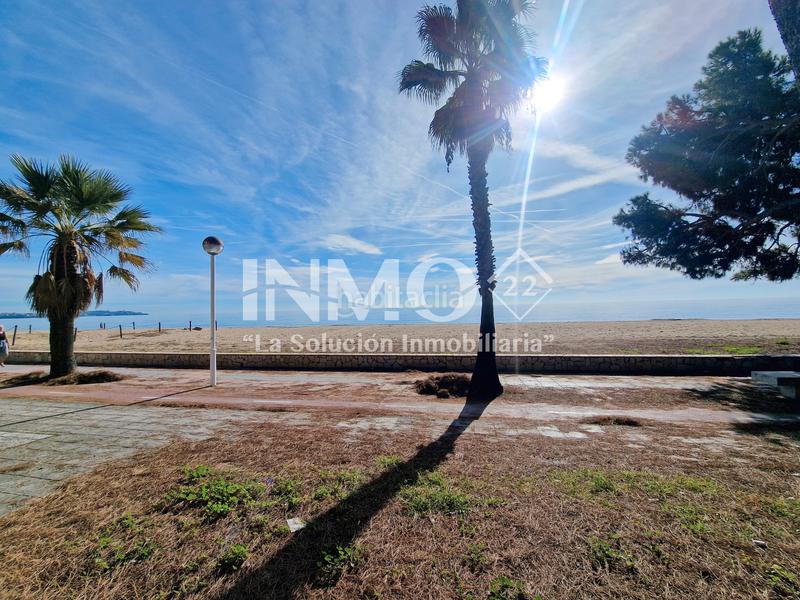 Foto 860d7c24-3ec5-481b-90f2-7c1f74b7b3bd. Apartamento  en primera linea de mar en vilafortuny con parking comunitario y licencia turística en Cambrils