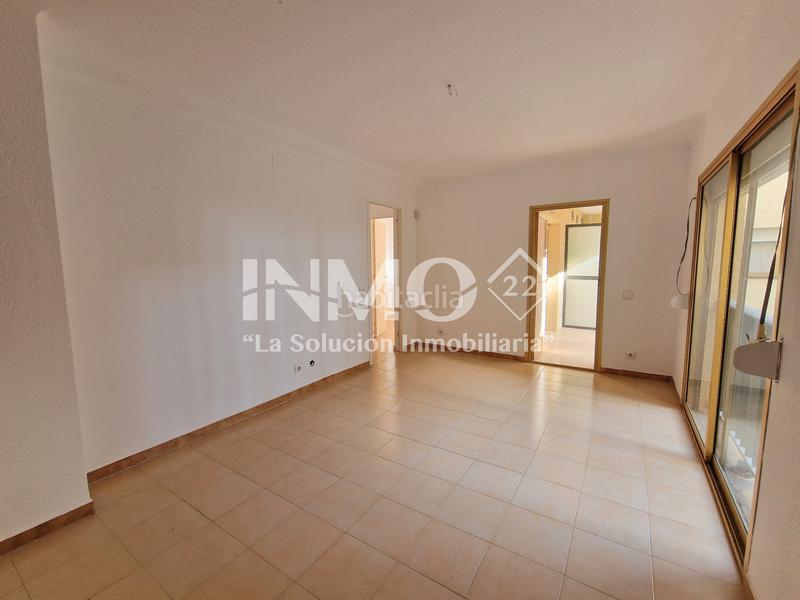 Foto 8ee61c5f-f55b-4538-ac2a-548f65d40bb4. Apartamento  en primera linea de mar en vilafortuny con parking comunitario y licencia turística en Cambrils