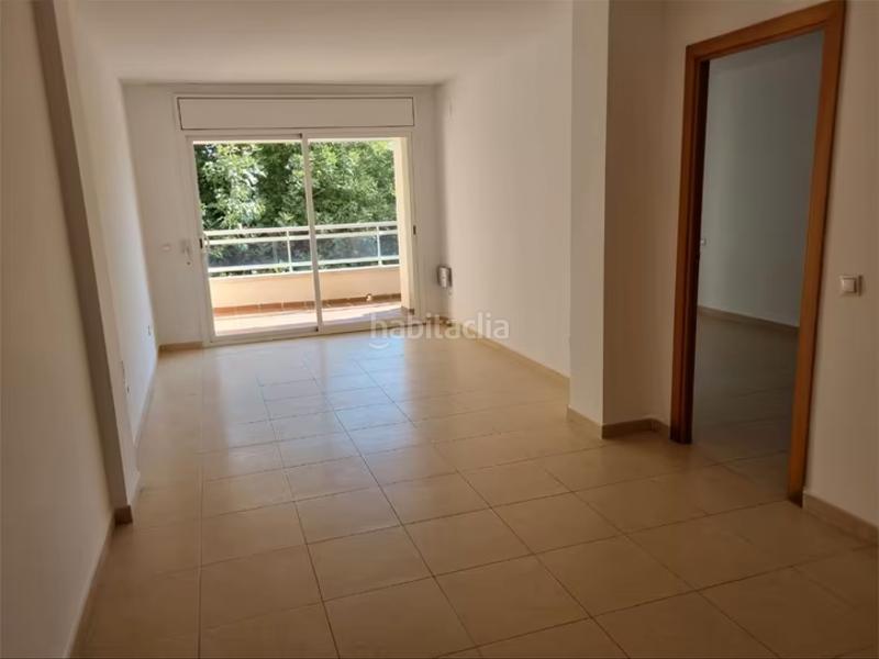 Foto 8c9135bc-a8fe-4f22-b91e-0bd9419667ad. Apartament amb aparcament piscina a casc antic - nou Cambrils Cambrils