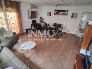Appartement  Carrer de cambrils. Apartamento de 4 habitaciones en salou