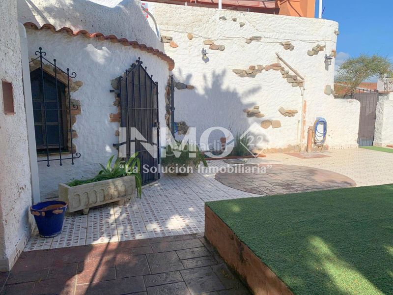 Foto 3e81e257-d254-4b1b-a872-651dd1adbb28. Casa amb xemeneia calefacció aparcament piscina a Cambrils