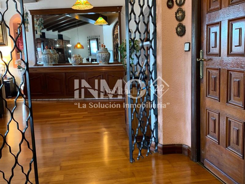 Foto ff7ad9e2-2369-467d-9f75-308cd8b845f3. Casa amb xemeneia calefacció aparcament piscina a Cambrils