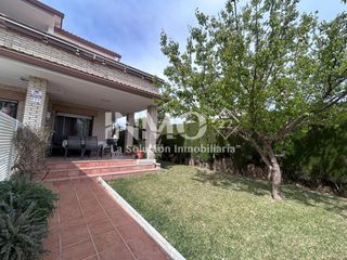 Xalet  Carrer isidre nonell 7. Chalet en vilafortuny cambrils alquilado