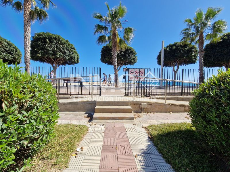 Foto f701e075-4509-4a2e-a0aa-4a294c8ddd5f. Apartament amb aparcament a Cambrils port Cambrils