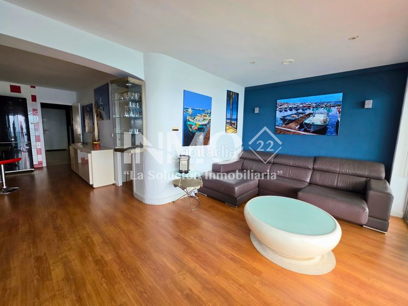 Foto 5149fdd8-66f5-4c02-a4f6-bc7f00b08cd8. Apartament amb aparcament a pla de maset - cap de Salou Salou
