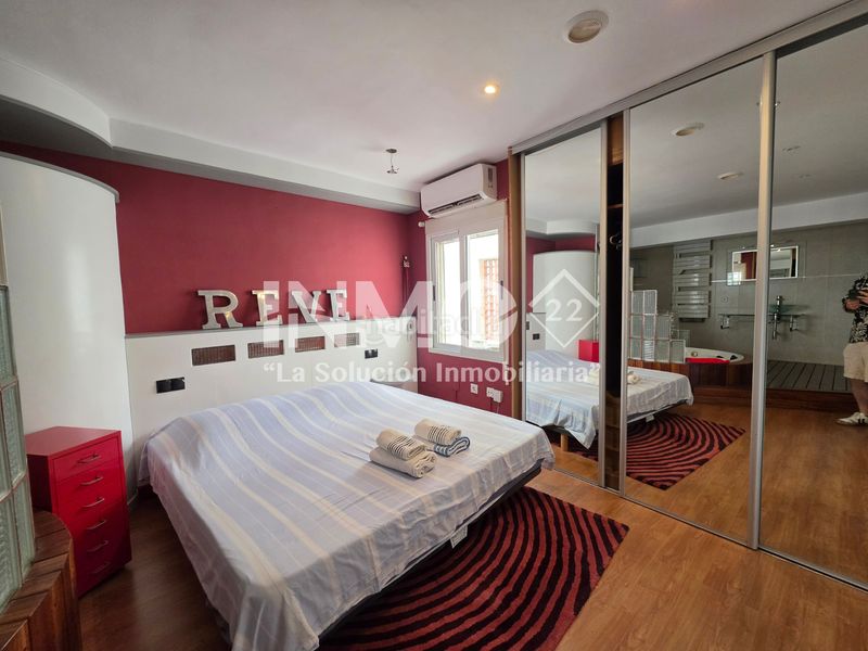 Foto f8b01602-b826-4b56-b197-464623aca7ff. Apartament amb aparcament a pla de maset - cap de Salou Salou