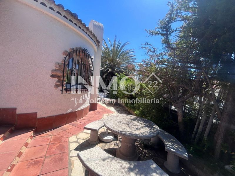 Foto cb87569f-07da-4e37-bfff-2b342898003c. Casa adossada amb xemeneia calefacció a Platja de Mont-roig Mont-roig del Camp
