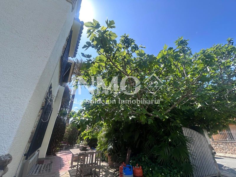 Foto 473237da-9061-496b-9f8a-3ba19213270b. Casa amb xemeneia aparcament a Platja de Mont-roig Mont-roig del Camp