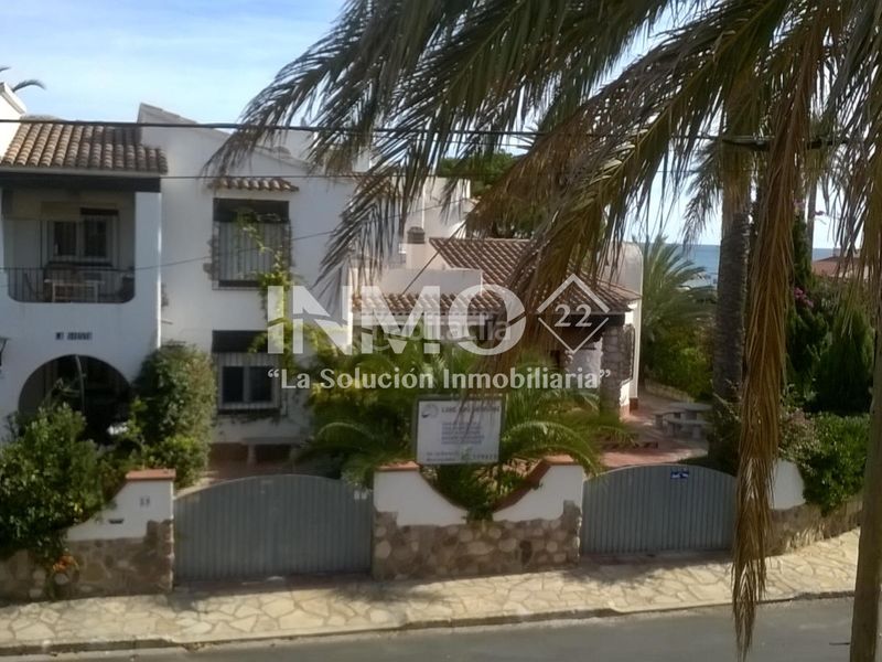 Foto 4b87b5cf-c0a3-4a50-a837-49a34f7b3c7e. Casa amb xemeneia aparcament a Platja de Mont-roig Mont-roig del Camp