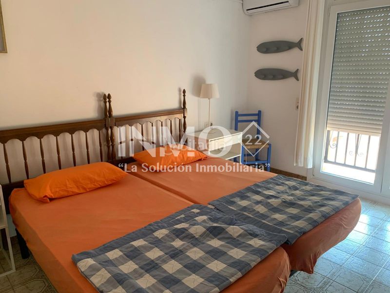 Foto f23aa739-a691-45ac-b77e-c0ea78eb0c44. Casa amb xemeneia aparcament a Platja de Mont-roig Mont-roig del Camp
